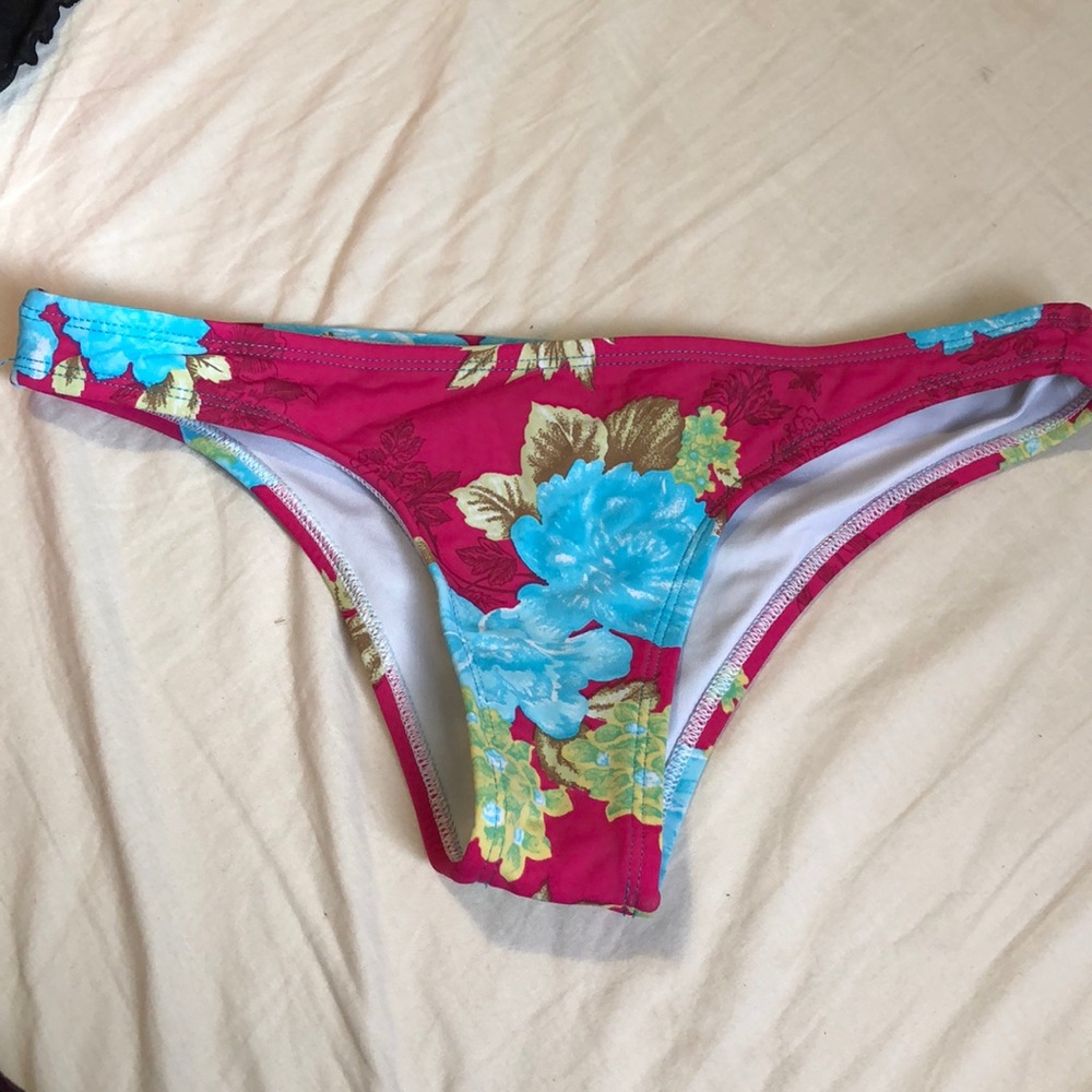 Swim bottoms